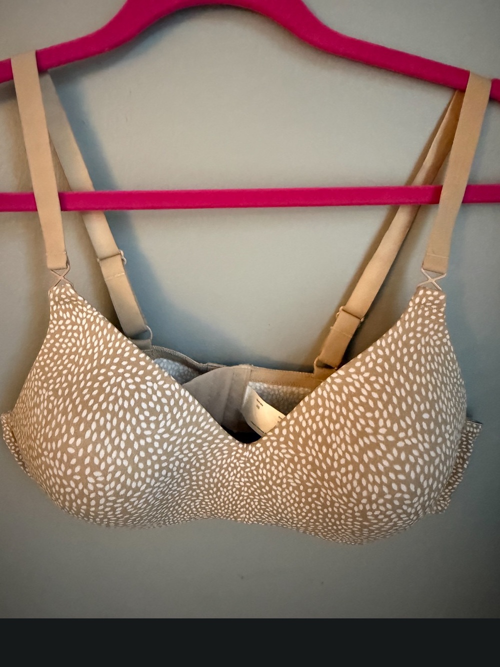 Warner's Invisible Wire-Free Bra - Tan
Speckled Print 38 B
$10.00